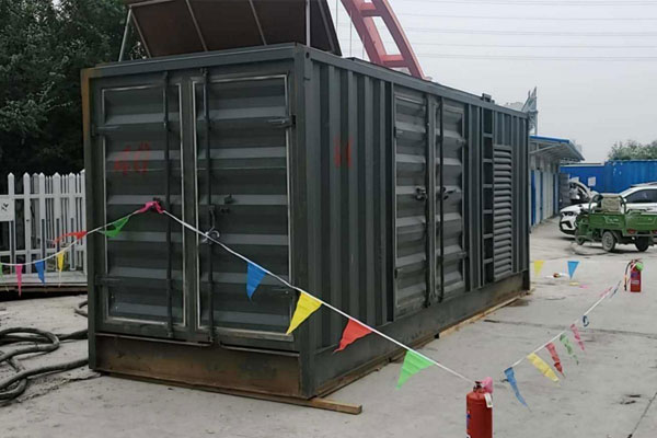 琼海发电机租赁空气滤清器多久更换一次？